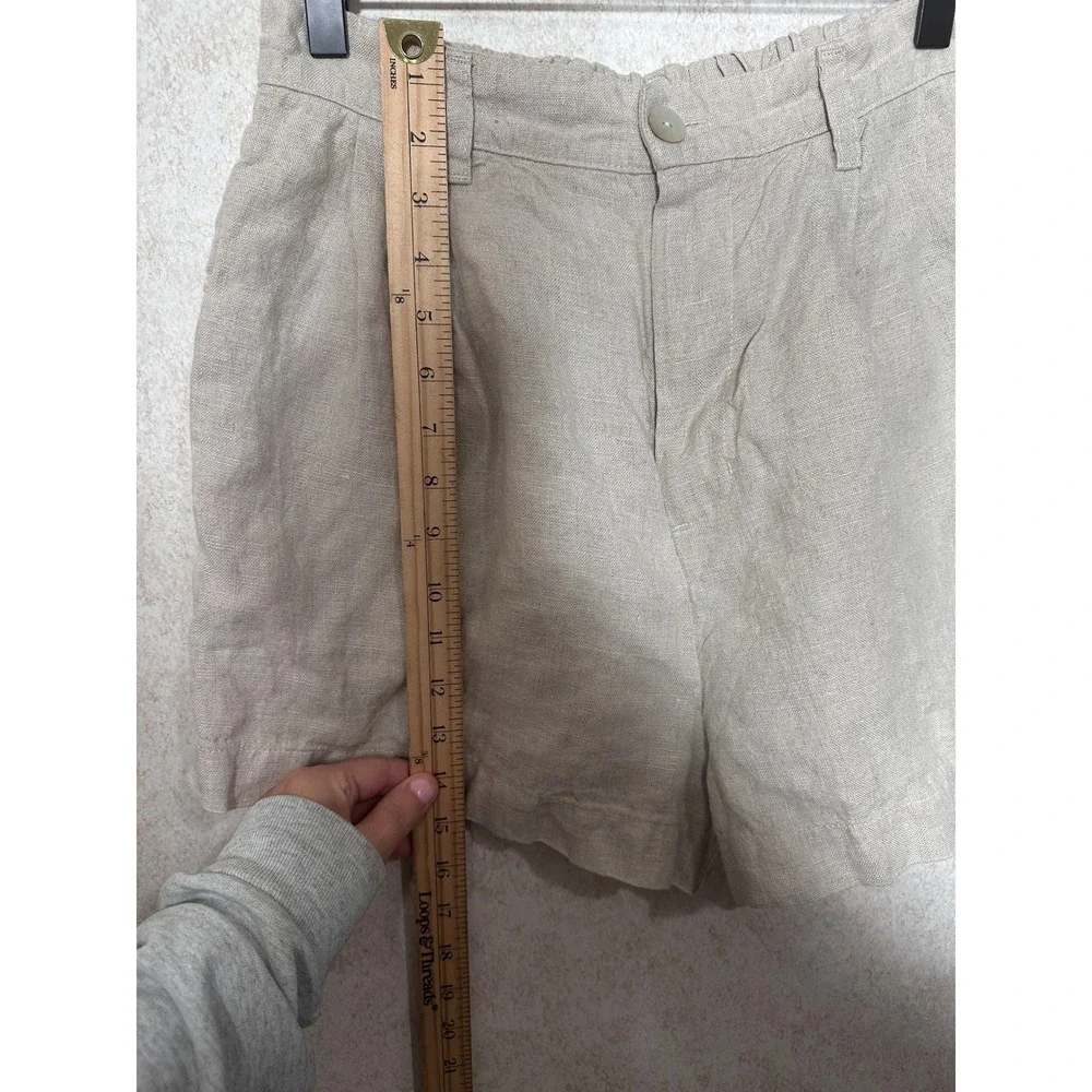 Light Gray Linen Blend Women’s Shorts - Picture 2 of 6